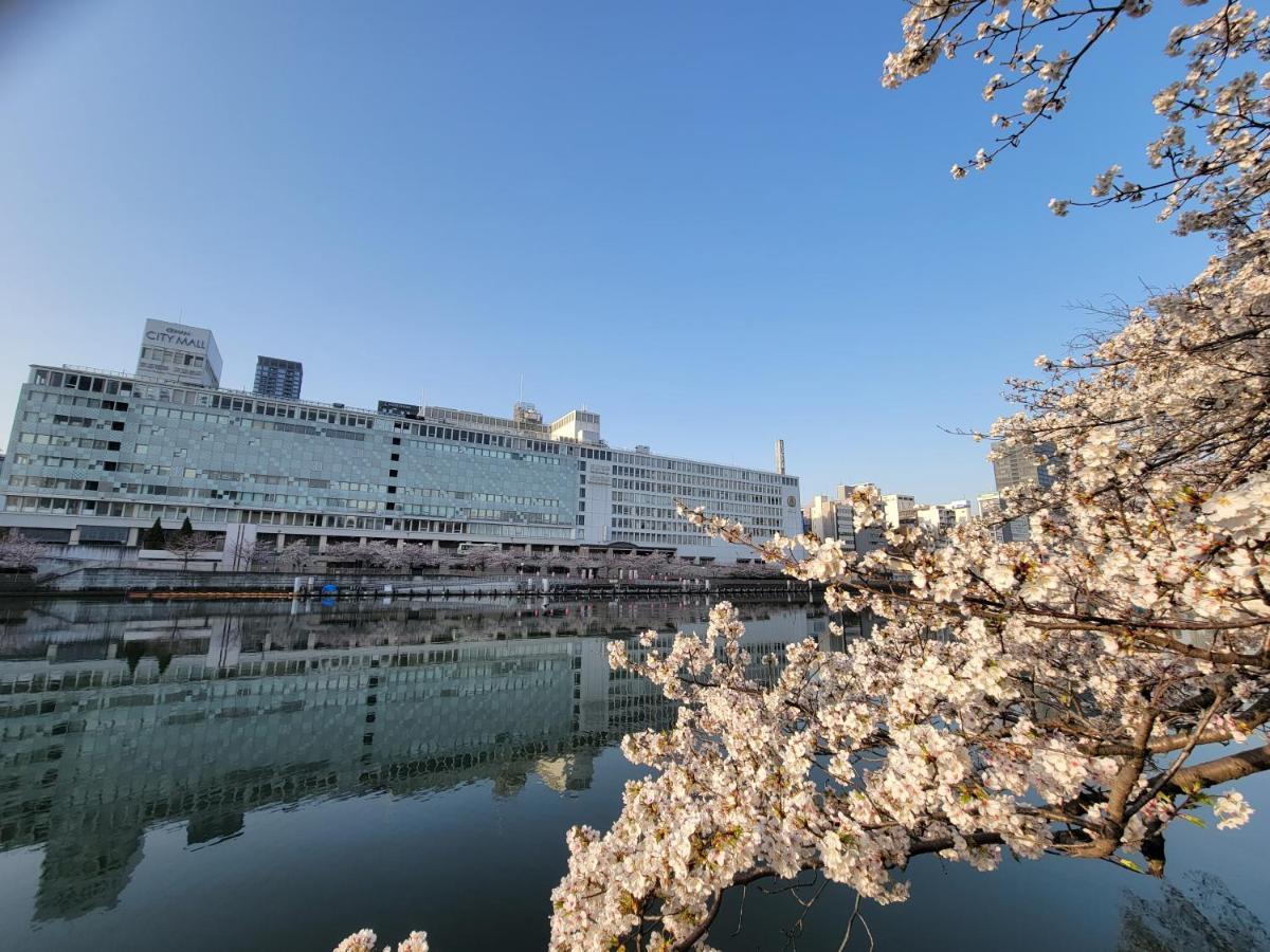 Hotel Osaka Castle Exterior photo