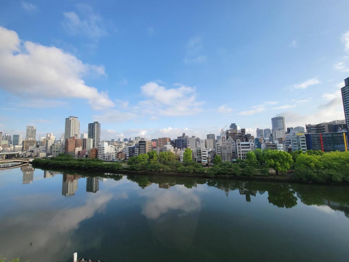 Hotel Osaka Castle Exterior photo